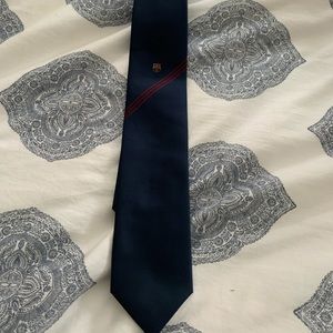 Classy Hogwarts Gryffinfor  tie! 👔⚡️